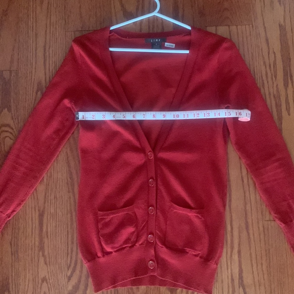 Red button up Link Cardigan - Picture 5 of 8